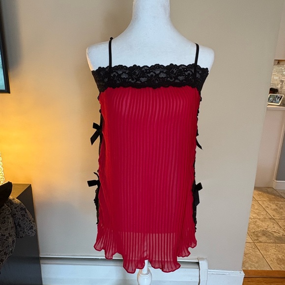 Other - 🎾Lace Pleated Baby Doll